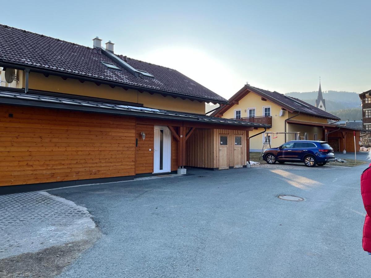 Sonnenchalet Mit Sauna Kotschach-Mauthen Bagian luar foto