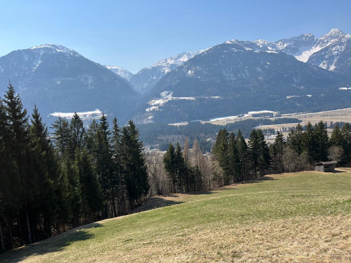 Sonnenchalet Mit Sauna Kotschach-Mauthen Bagian luar foto
